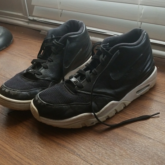 Nike Other - Nike air entertrainer